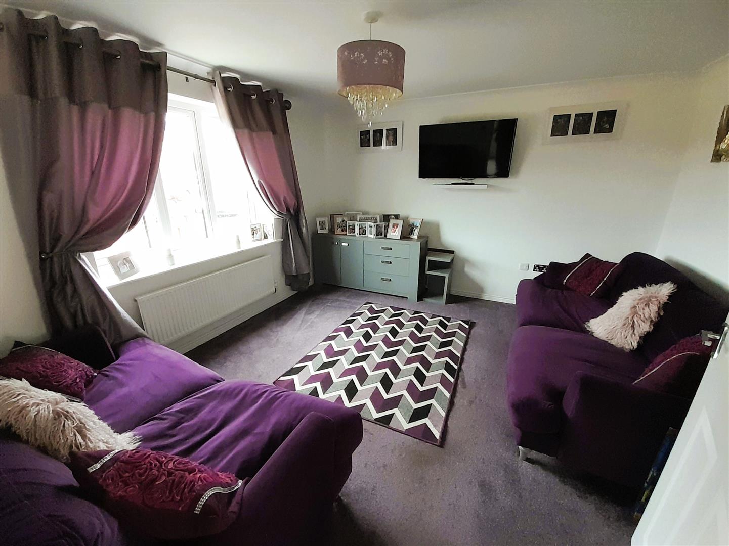 Ffordd Y Meillion, Llanelli, SA15 2EX